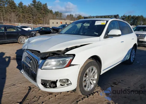 2015 Audi Q5 2.0T Premium z USA, uszkodzony, nr VIN WA1LFAFP6FA058746